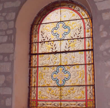 Chapelle de Planchoury - vitrail